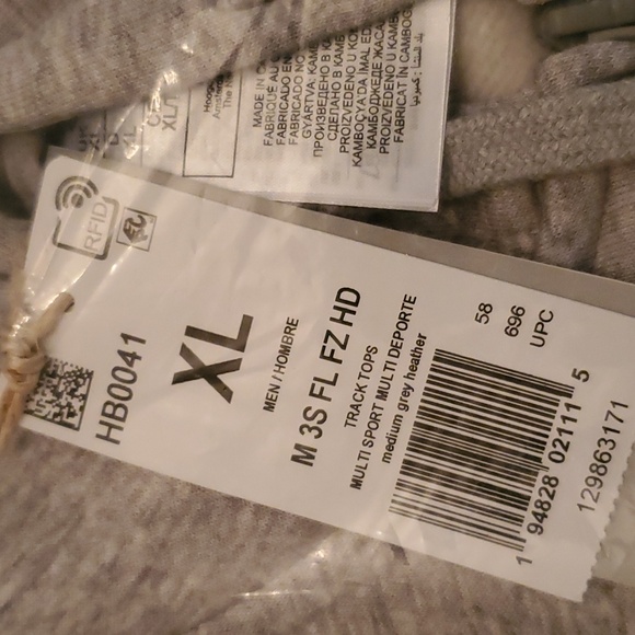 Adidas Jogging suit - Picture 3 of 8